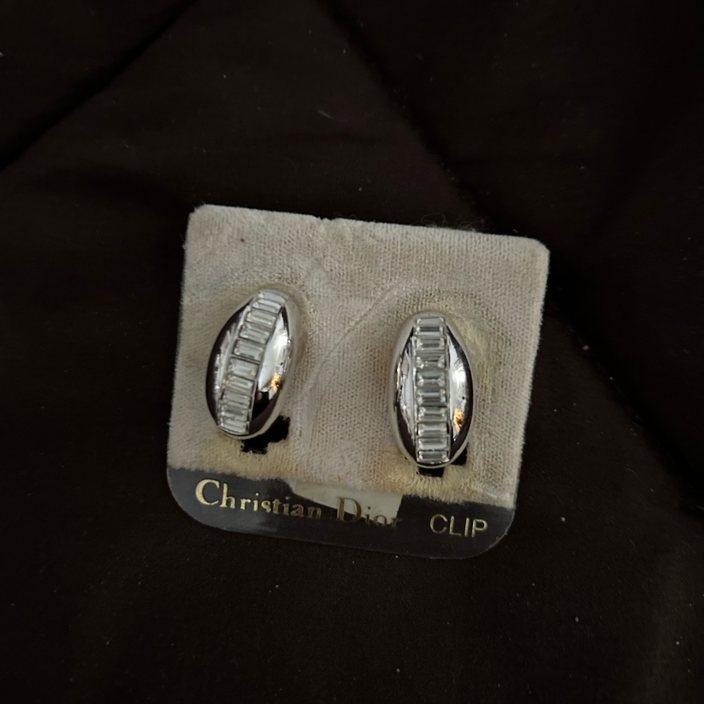 Christian Dior Clip on earrings